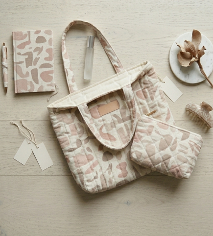 Puff Tote&pouchs
